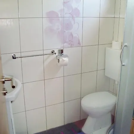 With A Parking Space Starigrad, Paklenica - 6605 スタリグラード