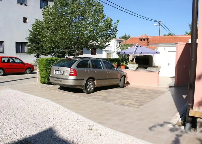 With Parking Space - Paklenica - 6605