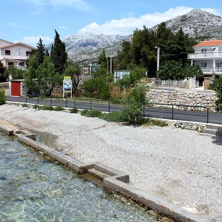 With Parking Space - Paklenica - 6605 Starigrad Paklenica