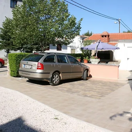 With Parking Space - Paklenica - 6605