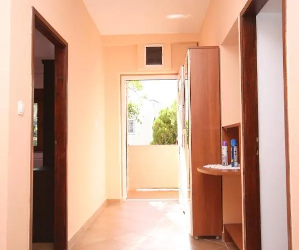 דירה With Parking Space - Paklenica - 6605